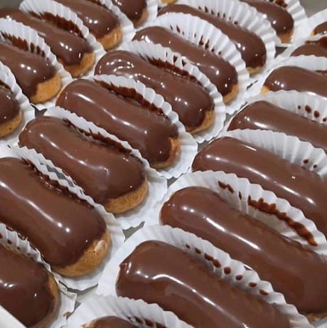 Kaliteli Çikolata İçeren 1 Kg Ekler Pasta